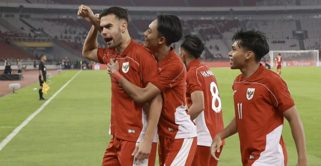 TIMNAS INDONESIA U-23 MELAJU KE FINAL USAI MENGALAHKAN THAILAND