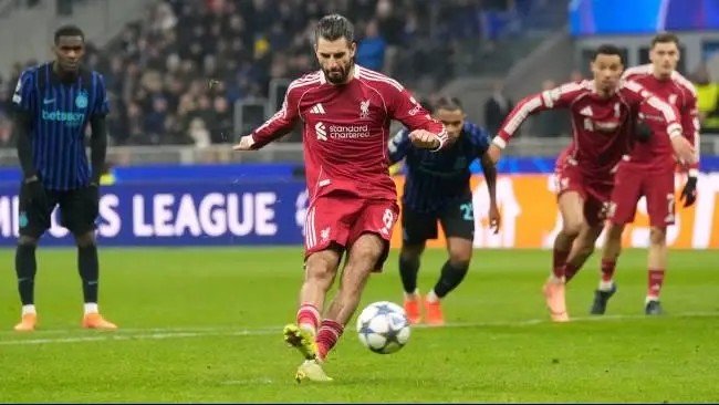 Liga Champions dini hari tadi: Bayern comeback, Barcelona dan Liverpool amankan poin