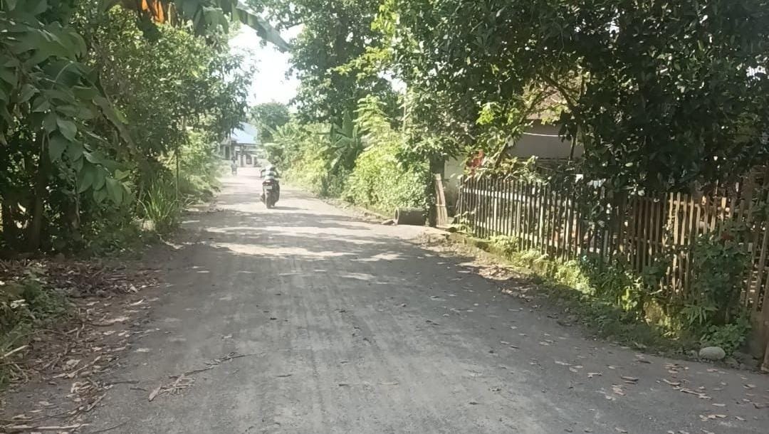 Proyek Aspal Dipertanyakan Kualitas dan Ketebalannya di Sawakong Galsel??